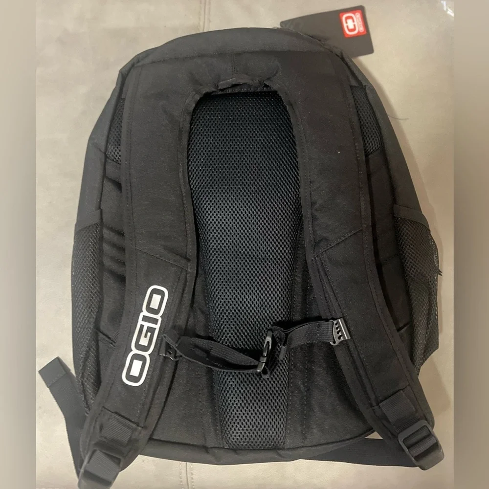 OGIO pabst black